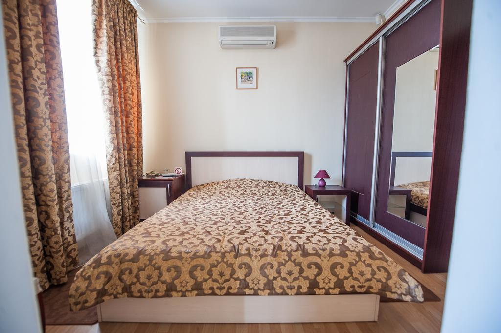 Stella De Lux Hotel Kišiněv Exteriér fotografie