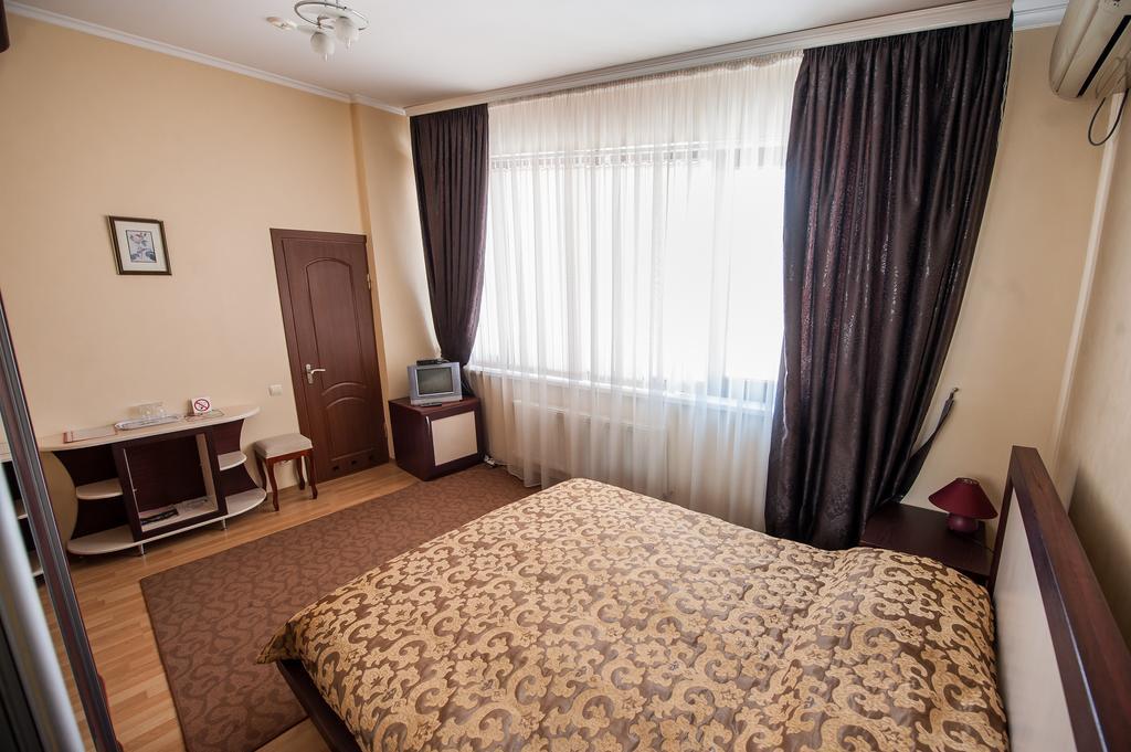 Stella De Lux Hotel Kišiněv Exteriér fotografie